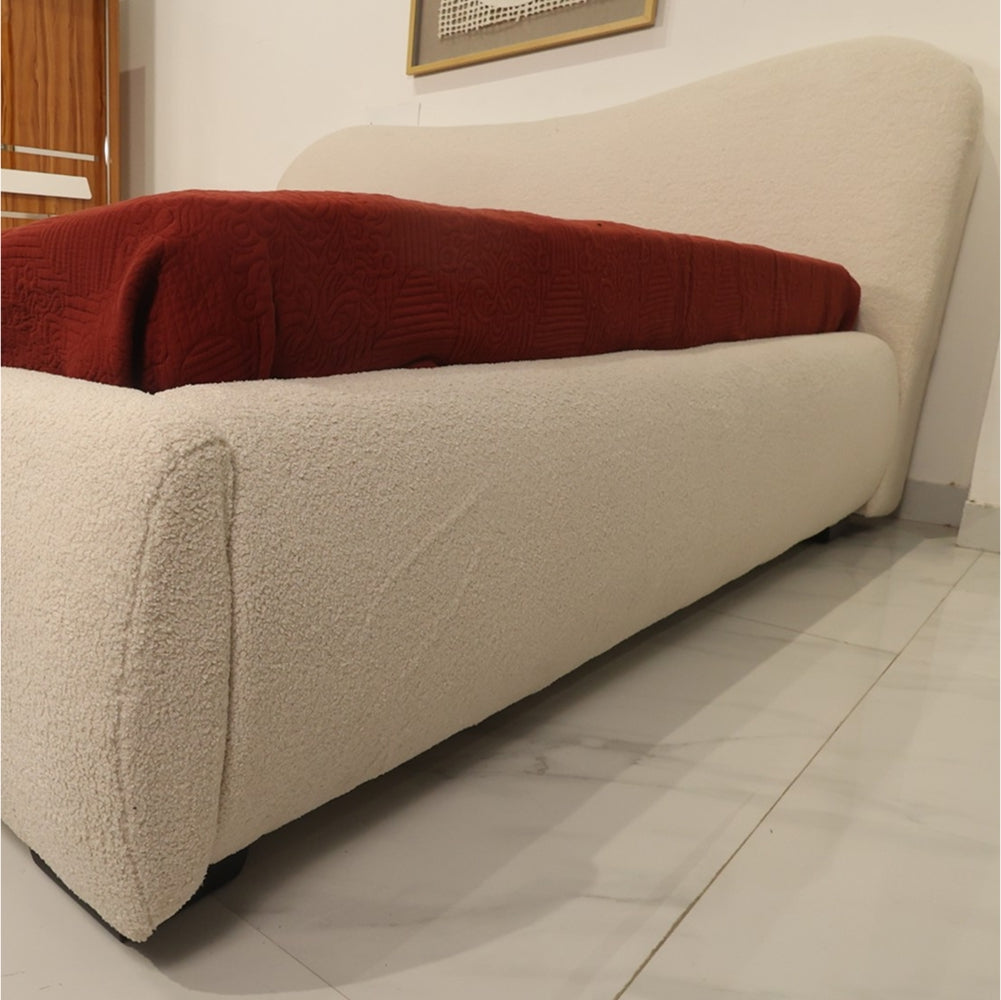 Strada Volta Bed