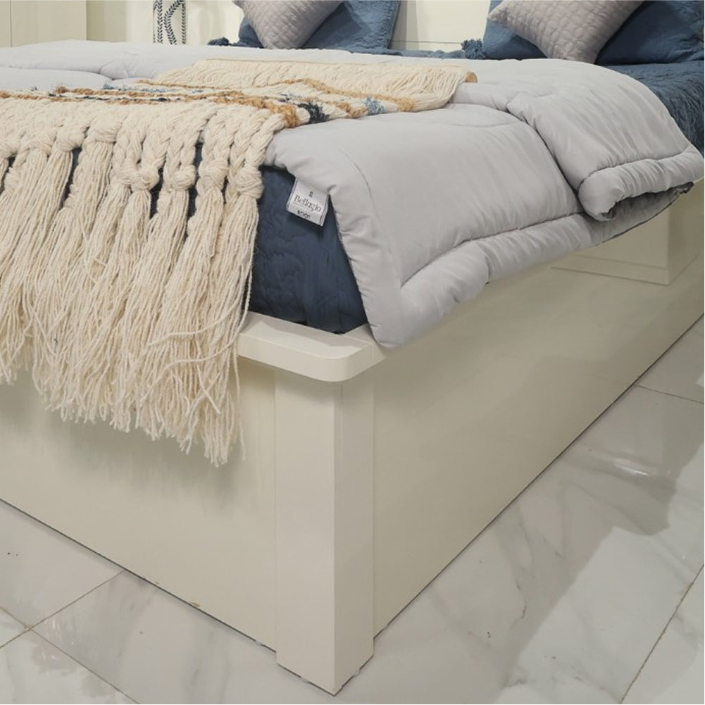 Ivory Bliss Bed