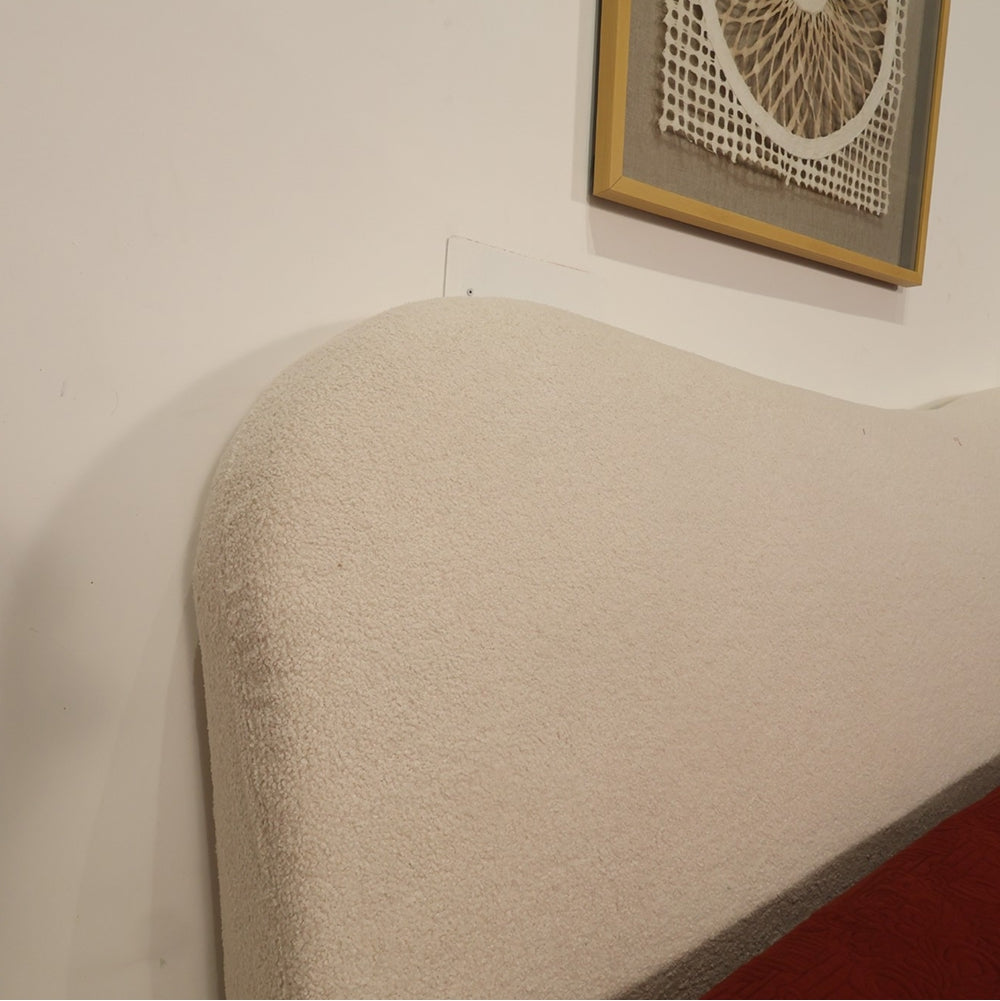 Strada Volta Bed