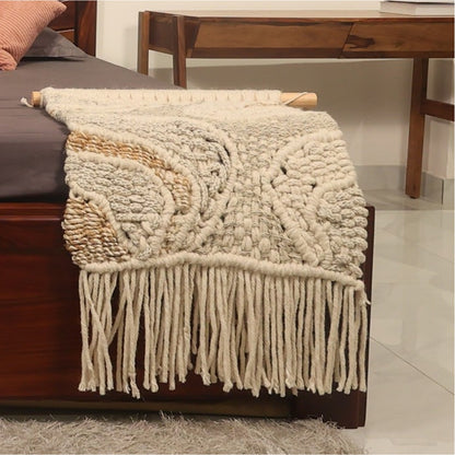 Strada Varchasva Bed