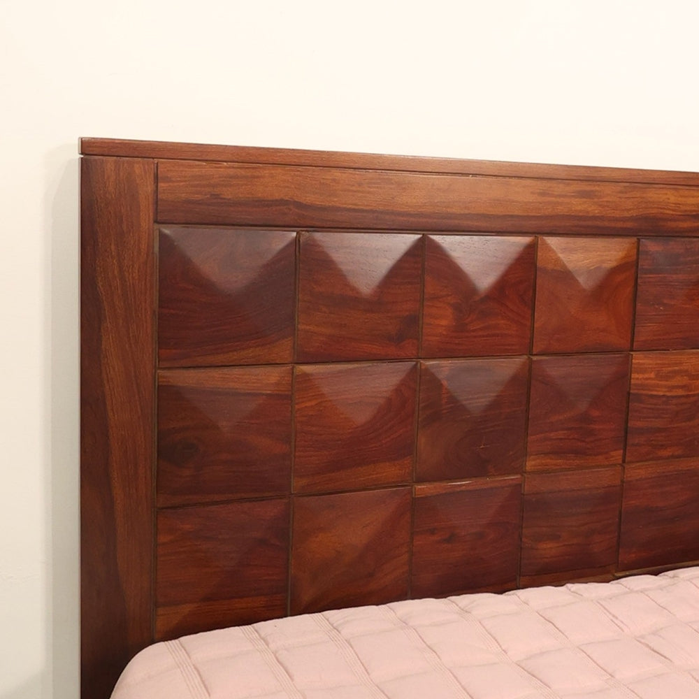 Ananta Bed